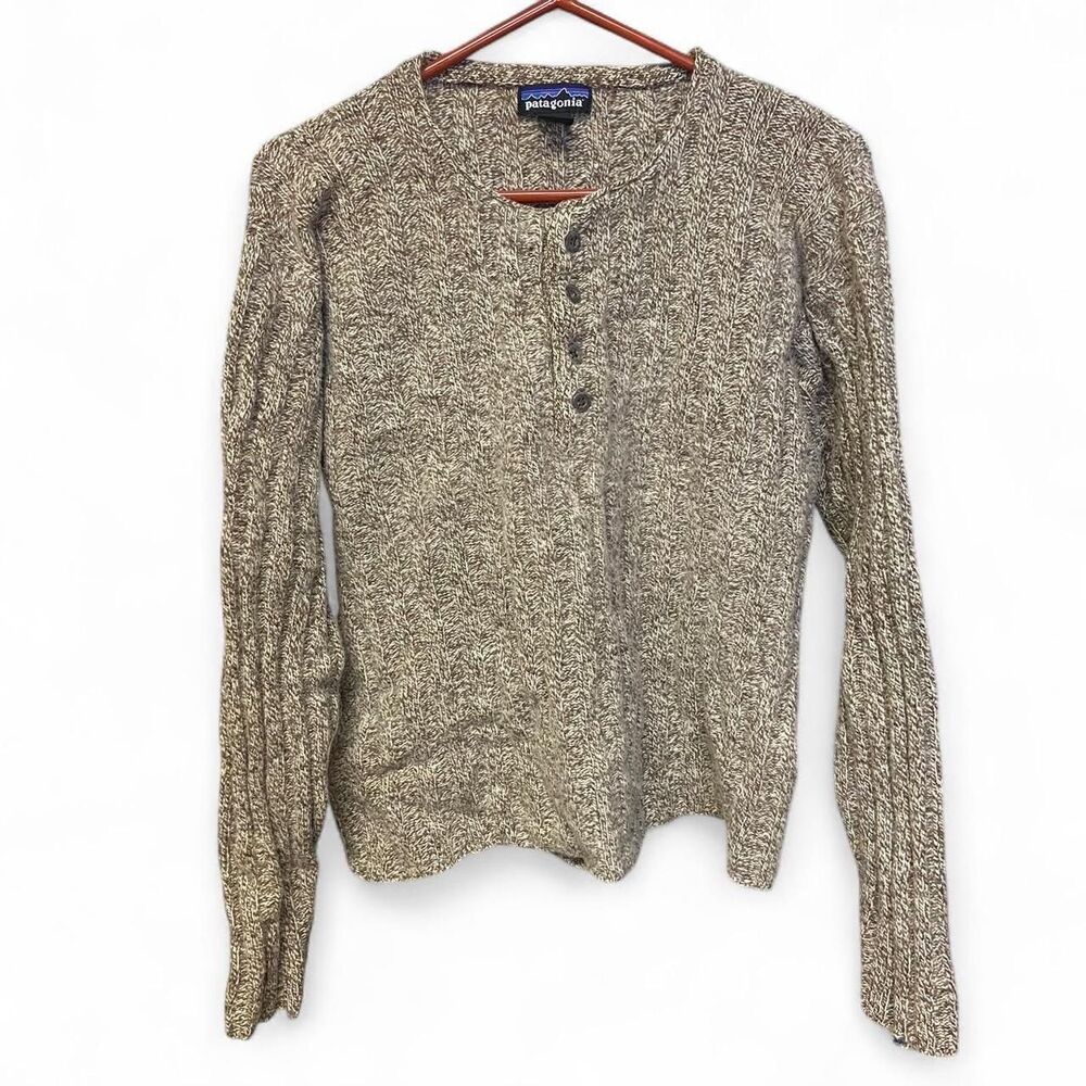 Patagonia brown knit sweater size M